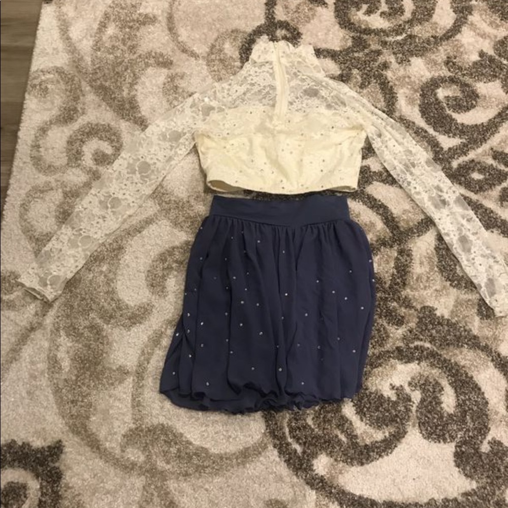 2 piece lyrical costume